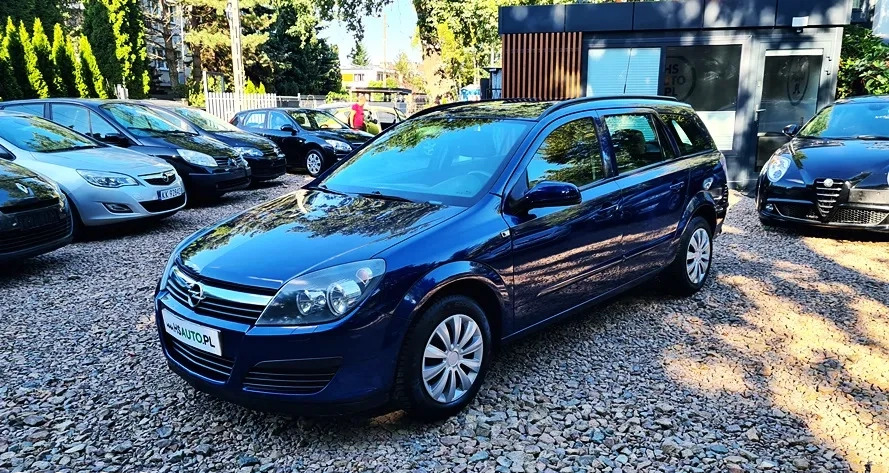 Opel Astra cena 11500 przebieg: 259000, rok produkcji 2006 z Dąbie małe 781